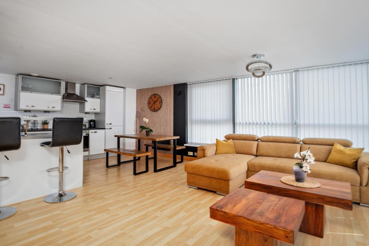 Leeds Most Stunning Penthouse! - Sleeps 8 Apartment Exterior photo